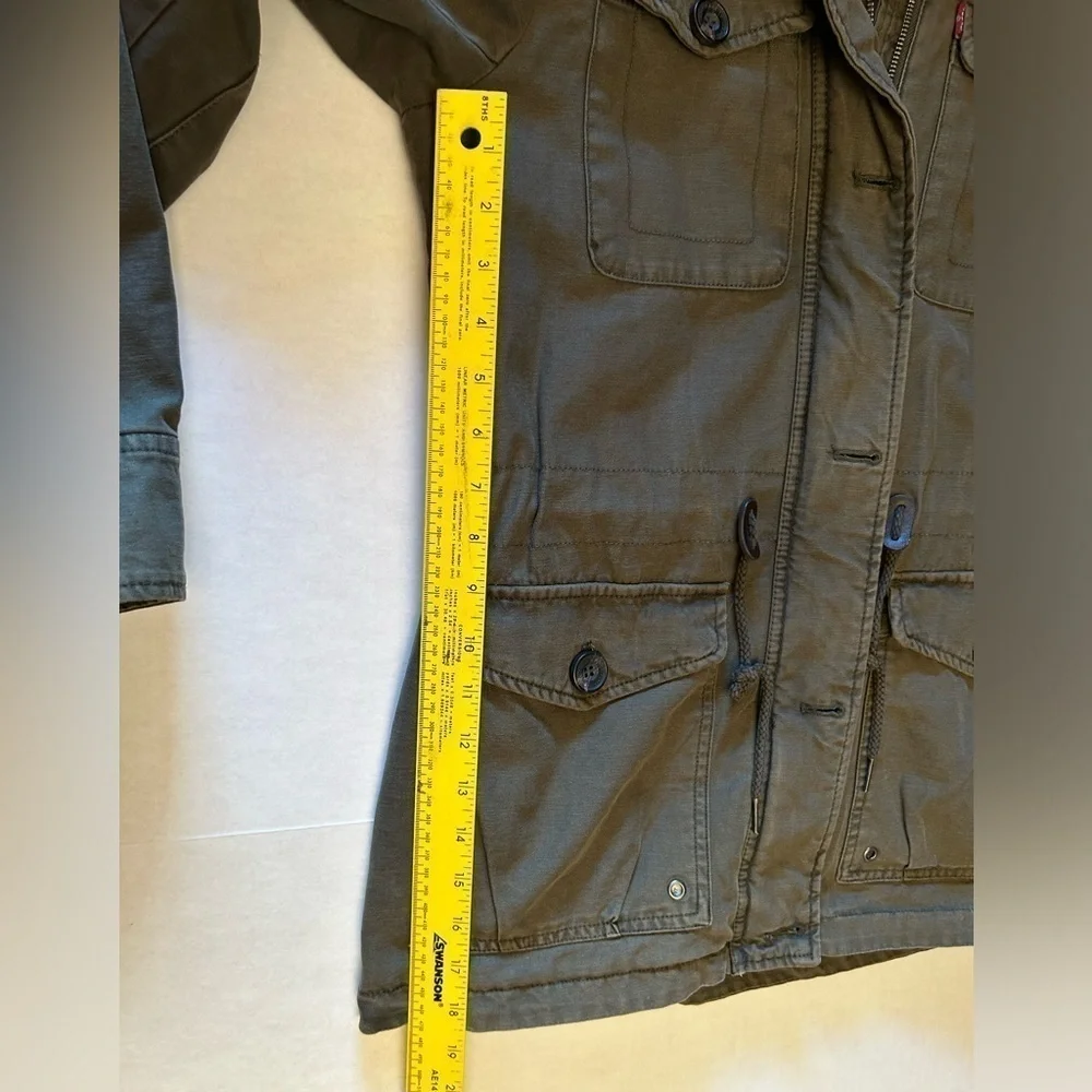 Levi’s Hooded‎ Military Army Green Jacket from Nordstroms Sz-M Q10